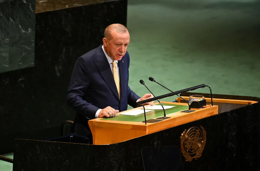  Ο Ερντογάν ζήτησε αναγνώριση δύο κρατών στην Κύπρο- Δεν θα ευοδωθούν τα έργα που μας αποκλείουν στην Ανατολική Μεσόγειο