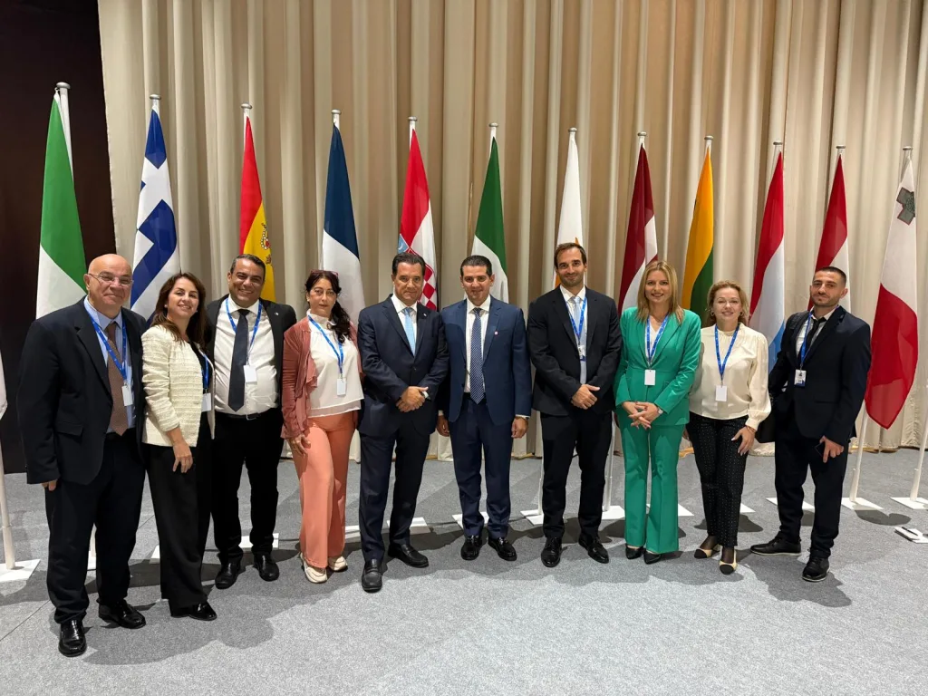 fdb9f50c 46d6 4be6 8e5c d926823387cc