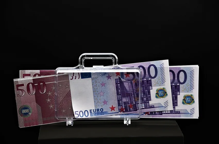  Ρόδος: Δικάζεται για απάτη 47χρονος, που έταζε σε συντοπίτη του πως θα φτιάξει εταιρεία, με χρήματα της Ε.Ε.