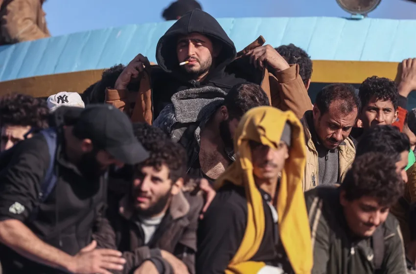  Αποφάσεις για μεταναστευτικό: Μεταφέρονται εκατοντάδες μετανάστες από την Κρήτη για να αποφορτιστεί η κατάσταση