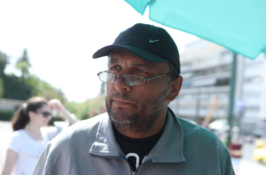  Τέμπη: Καταβεβλημένος ο Ρούτσι -Συνεχίζει για 12η μέρα την απεργία πείνας