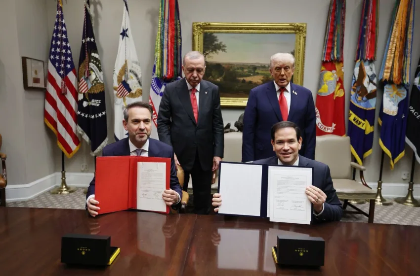 trump erdogan hpa tourkia symfonia pyrinika