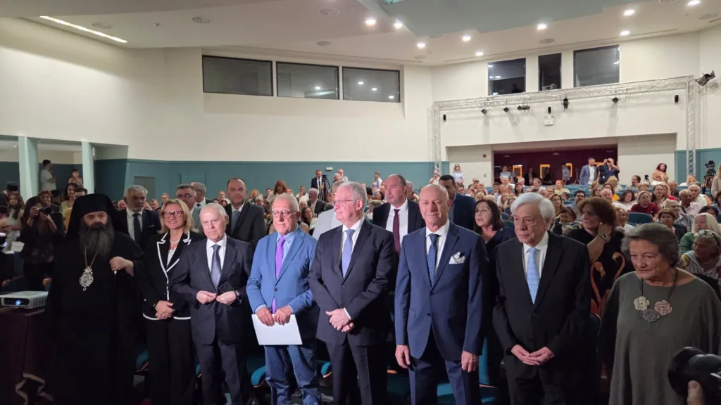 ΑΝΝΑ ΣΥΝΟΔΙΝΟΥ