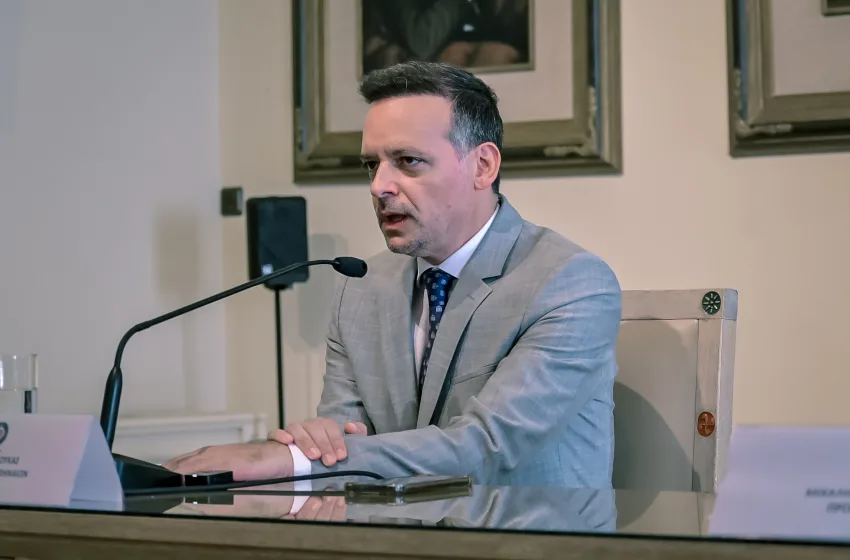 ΔΟΥΚΑΣ ΧΑΡΗΣ 1