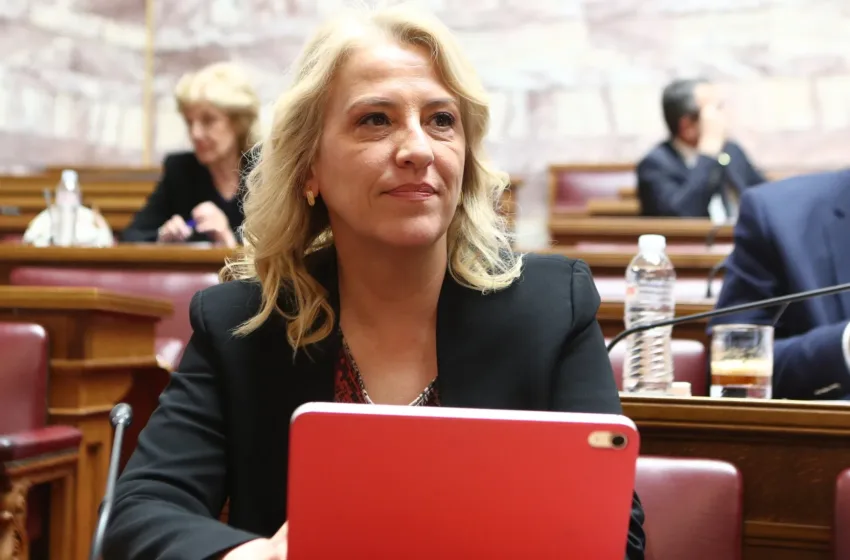  Δούρου: Πολλαπλασιάζονται τα προβλήματα από την παραβίαση πρωτοκόλλων στα νοσοκομεία