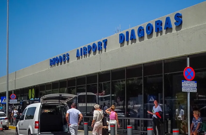  Ρόδος: Σύλληψη 50χρονου αλλοδαπού στο αεροδρόμιο “Διαγόρας”- Καταζητούνταν για βιασμό