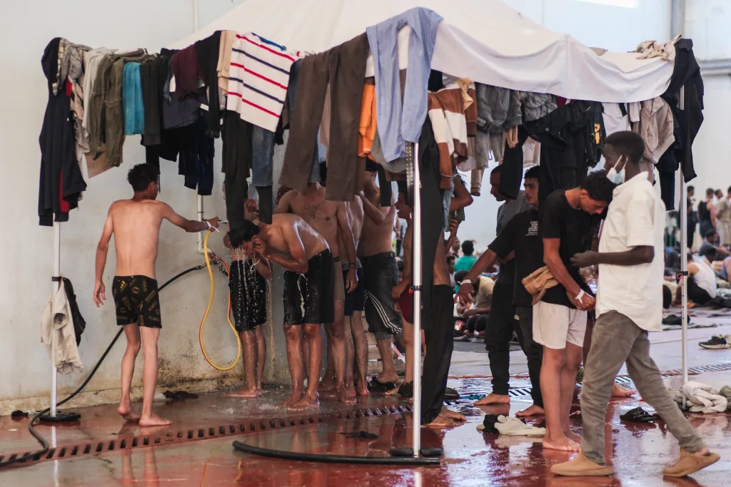 ΧΑΝΙΑ ΜΕΤΑΝΑΣΤΕΣ ΑΓΥΙΑ