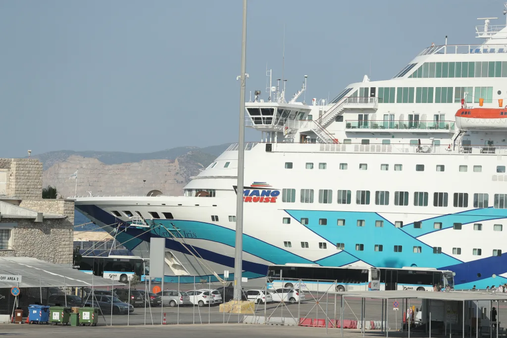 πλοιο Πειραιάς