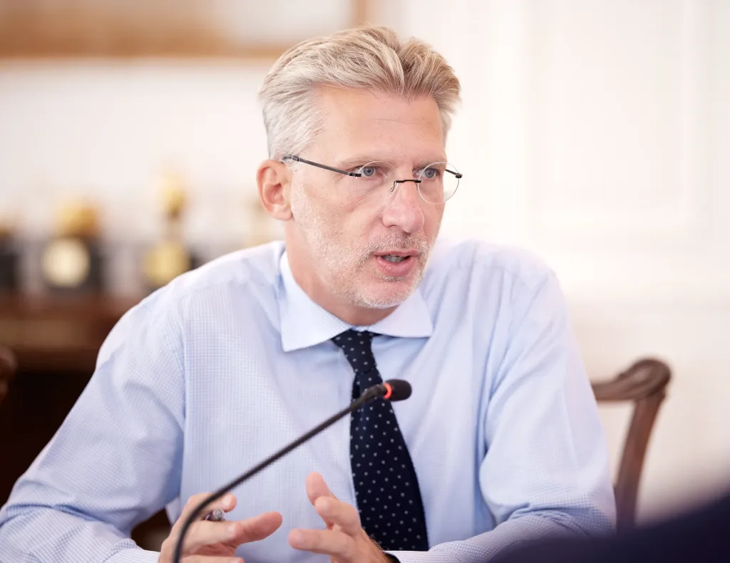 σκερτσος 1 scaled e1756987630449