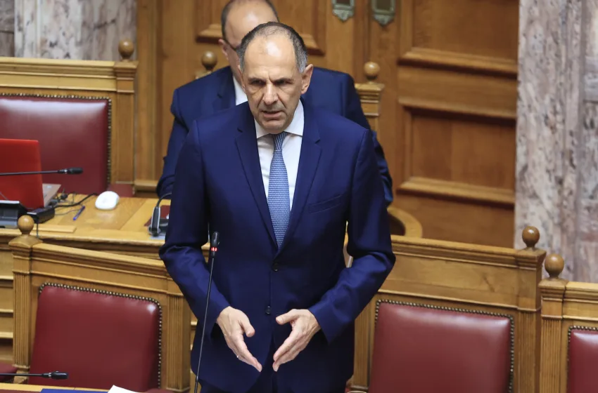  Γεραπετρίτης: Η Ελλάδα έχει ενισχύσει το διεθνές αποτύπωμά της- Πολιτικός μηδενισμός από την αντιπολίτευση