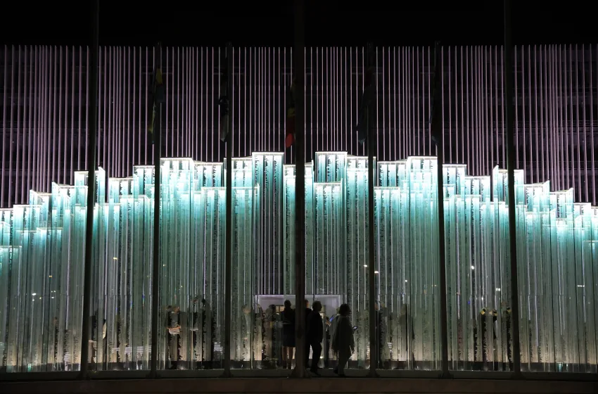  Δένδιας: Γεμάτη αυτοπεποίθηση όψη της Νέας Ελλάδας- Βίντεο για την βιοκλιματική όψη του υπ. Εθνικής Άμυνας