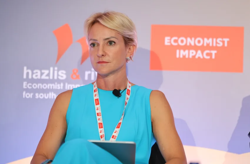 ALEXANDRA SDOUKOU Σδούκου