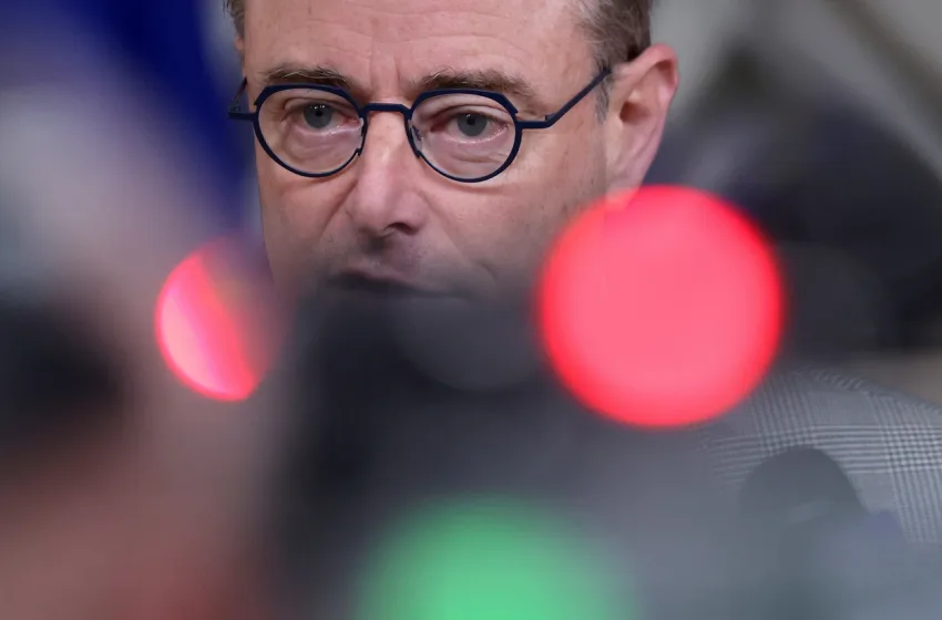  Politico: Πώς ο Βέλγος De Wever ανέτρεψε το “τρελό” σχέδιο της ΕΕ για δάνειο 140 δισ. ευρώ στην Ουκρανία