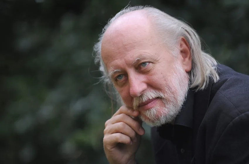  Στον Ούγγρο μυθιστοριογράφο Λάσλο Κρασναχορκάι το Νόμπελ Λογοτεχνίας 2025