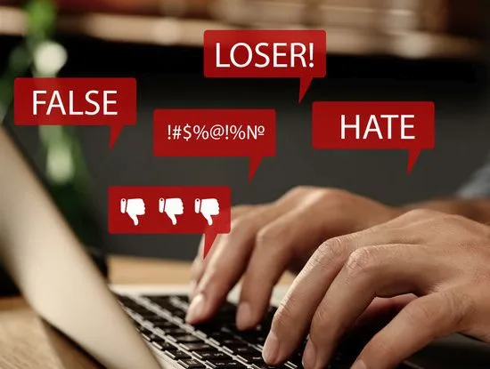 Shitstorm Feature c123RF.com belchonock