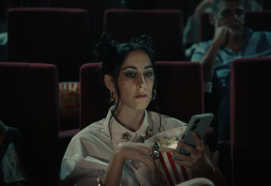 Stills 01 00 15 05 1