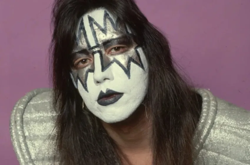  Πέθανε ο κιθαρίστας των Kiss,Έις Φρέιλι