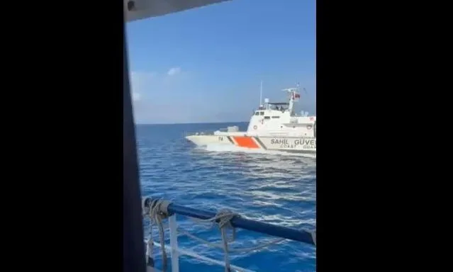  Θερμό επεισόδιο στο Αγαθονήσι: Τουρκική ακταιωρός κινήθηκε κατά ελληνικού αλιευτικού