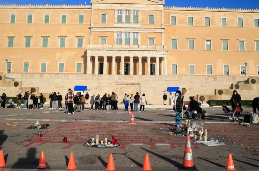 agnwstos stratiwtis onomata tempi.jpg