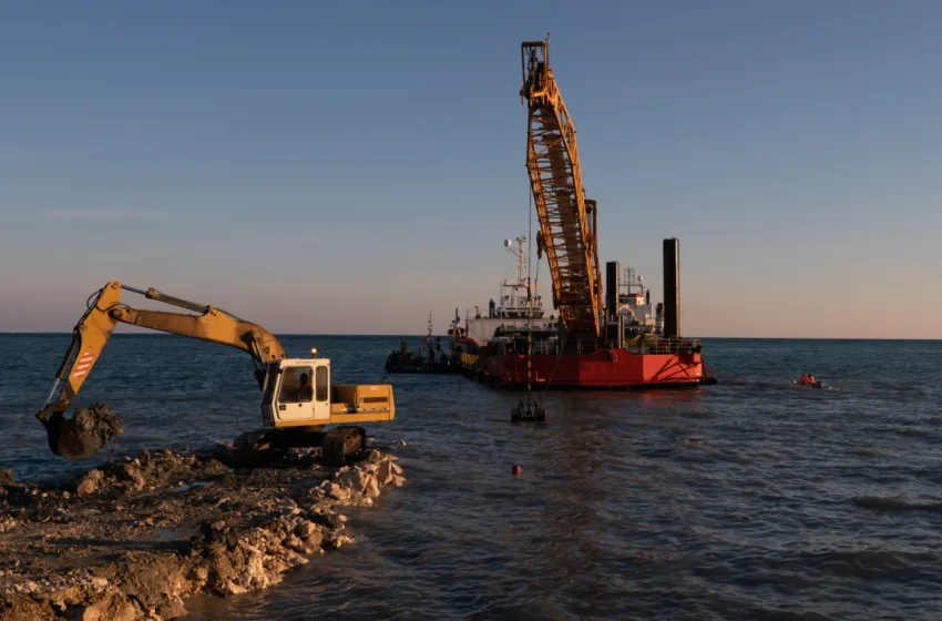  Εμπλοκή στην ηλεκτρική διασύνδεση Ελλάδας-Κύπρου: Καταγγελία κατά ΑΔΜΗΕ, αυστηρή δήλωση Χριστοδουλίδη- “Δεν εκβιαζόμαστε”
