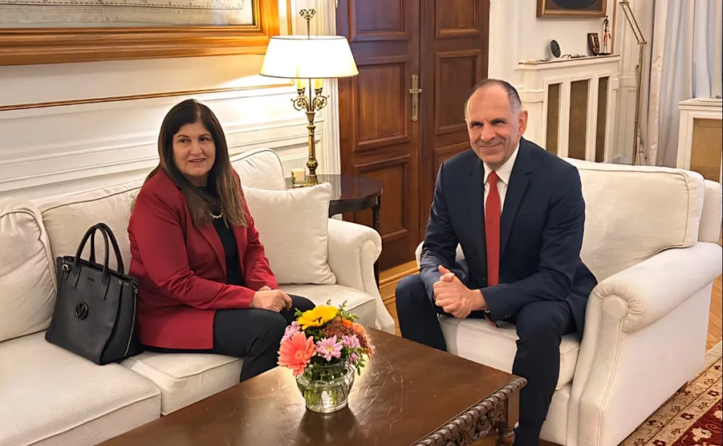 gerapetritis palaistinia