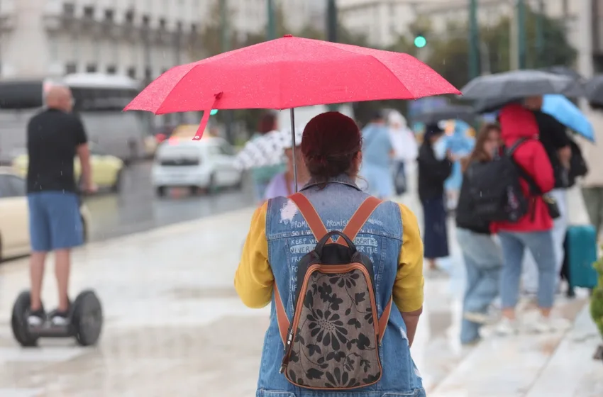  Βροχές και καταιγίδες τις επόμενες μέρες με δύο διαδοχικά κύματα- Πότε βελτιώνεται ο καιρός