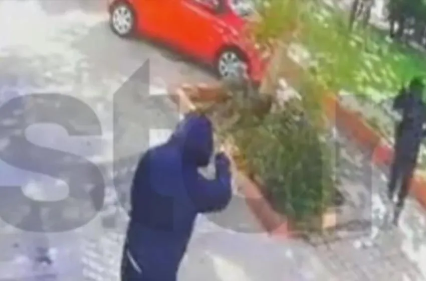 koukouloforoi peristeri sxoleio