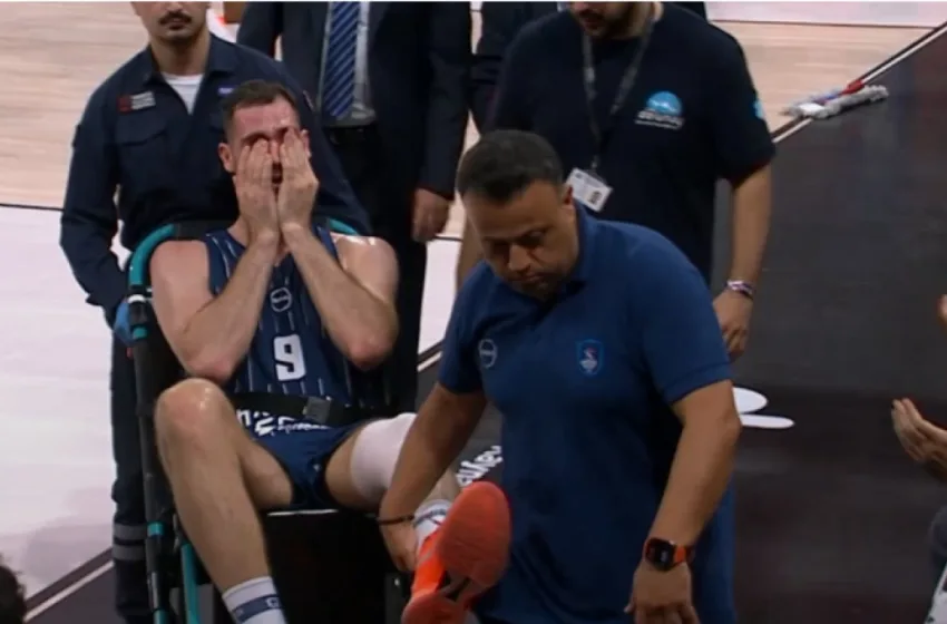  Σοβαρός τραυματισμός Παπαγιάννη στο παιχνίδι Εφές-Παναθηναϊκός- Έφυγε κλαίγοντας (vid)