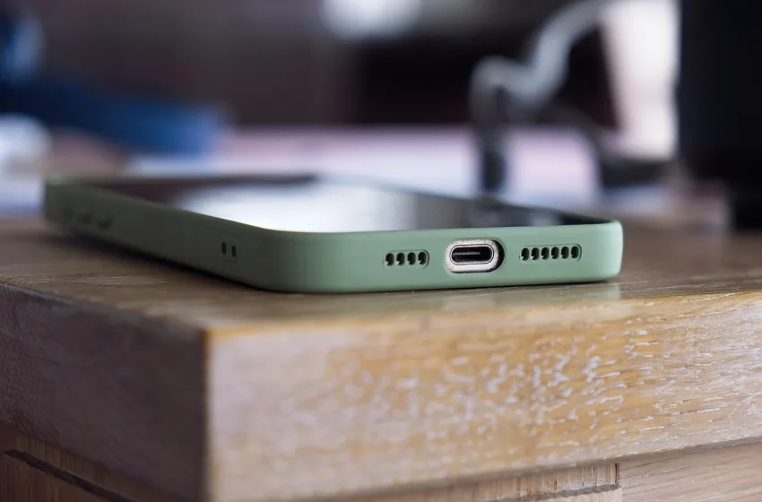  Απίστευτο θράσος απατεώνα: Τηλεφώνησε μέχρι και σε αστυνομικό προσποιούμενος τον λογιστή