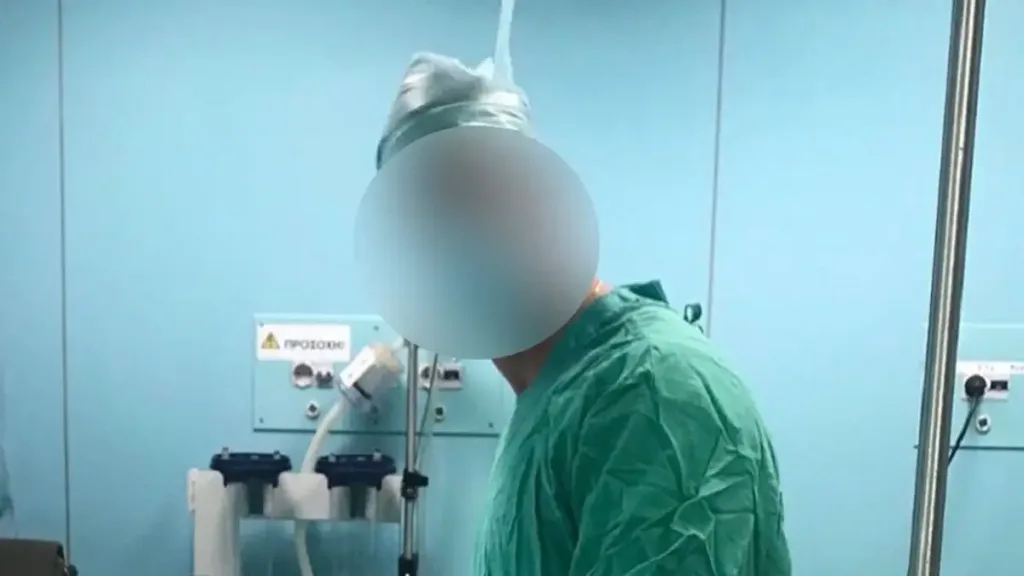 plastikos xeirourgos 1200x675 1