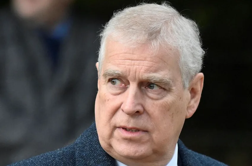  Πρίγκιπας Άντριου: Αποποιείται τους τίτλους του μετά τις αποκαλύψεις για το σκάνδαλο Επστάιν