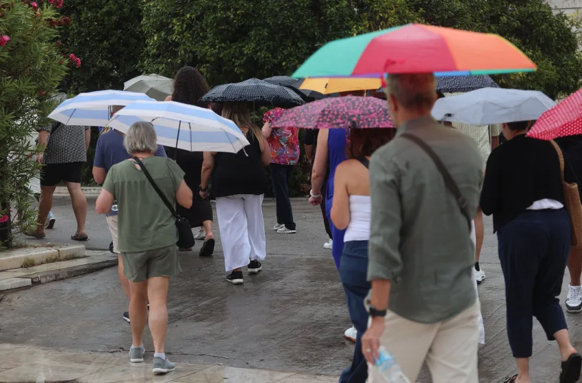  Σταδιακή επιδείνωση του καιρού με βροχές και καταιγίδες από απόψε το βράδυ (13/10/2025)