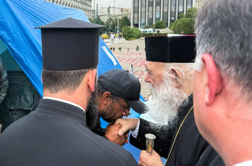  Στο πλευρό του  Ρούτσι ο Ιερώνυμος :”Είναι ένας άνθρωπος που υποφέρει”