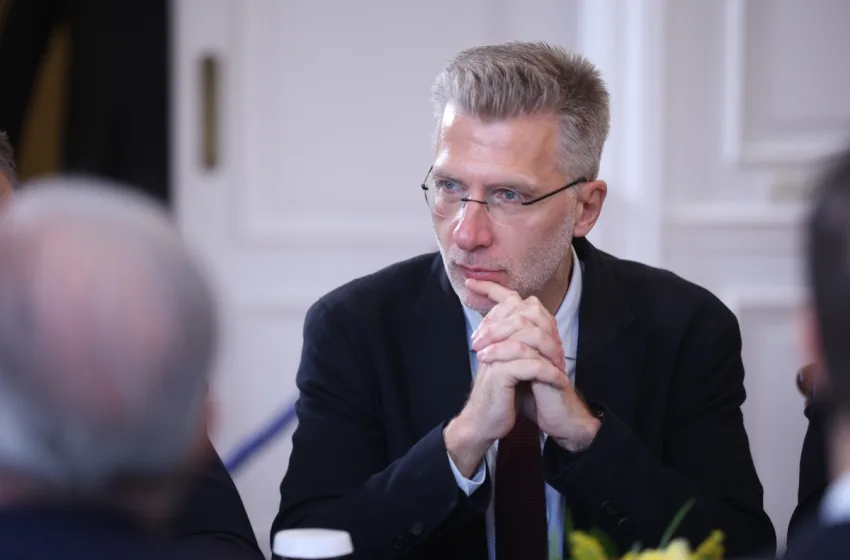  Πολιτική κόντρα με αφορμή τη δήλωση Σκέρτσου για ΟΠΕΚΕΠΕ-Να καταθέσει στην εξεταστική, ζητά η αντιπολίτευση-Τι απαντά ο υπουργός