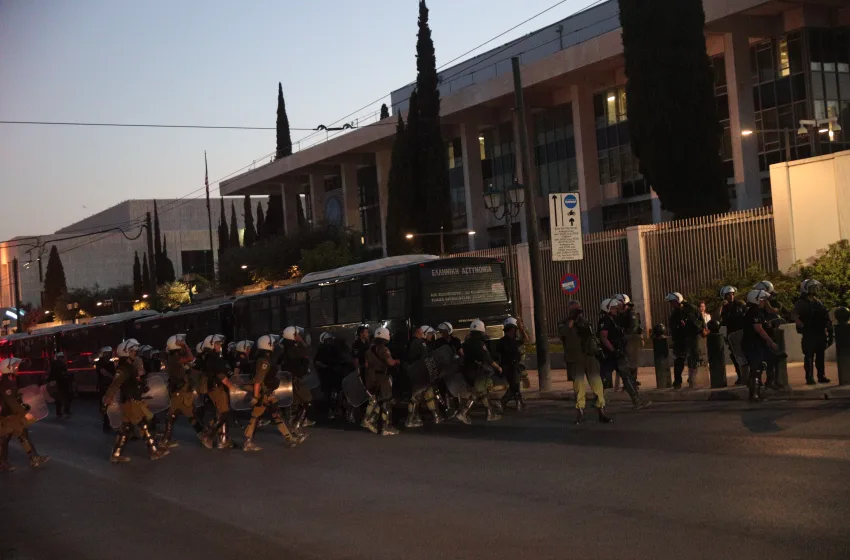  ΕΛΑΣ: Απαγόρευση συγκέντρωσης στο Μέγαρο Μουσικής λόγω έλευσης της Αμερικανίδας πρέσβειρας