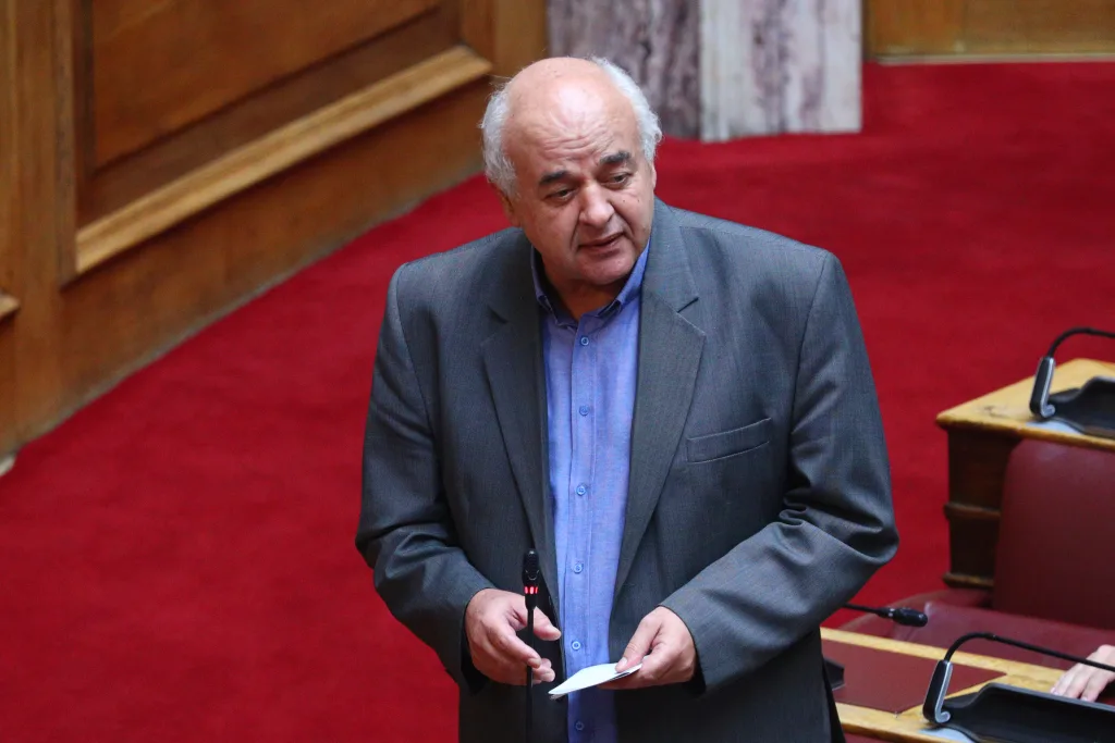 ΝΙΚΟΣ ΚΑΡΑΘΑΝΑΣΟΠΟΥΛΟΣ ΒΟΥΛΗ