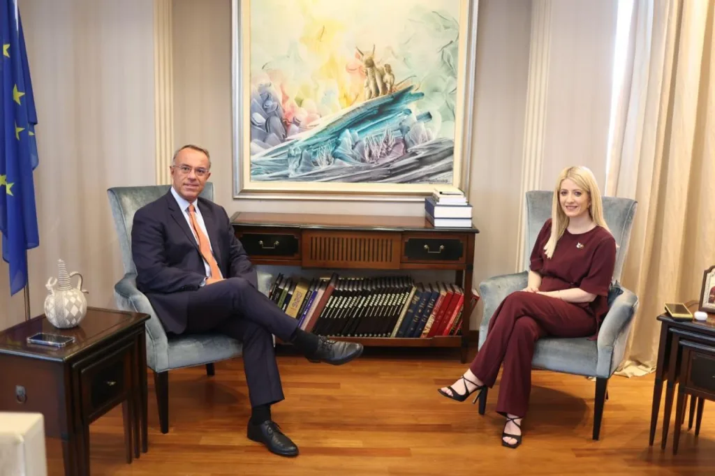 ΣΤΑΙΚΟΥΡΑΣ ΑΝΝΙΤΑ ΚΥΠΡΟΣ