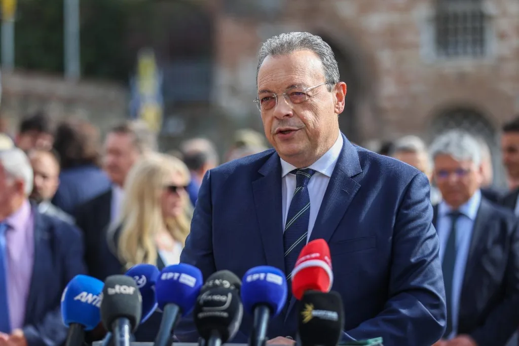 ΣΦάμελλος Θεσσαλονίκη3