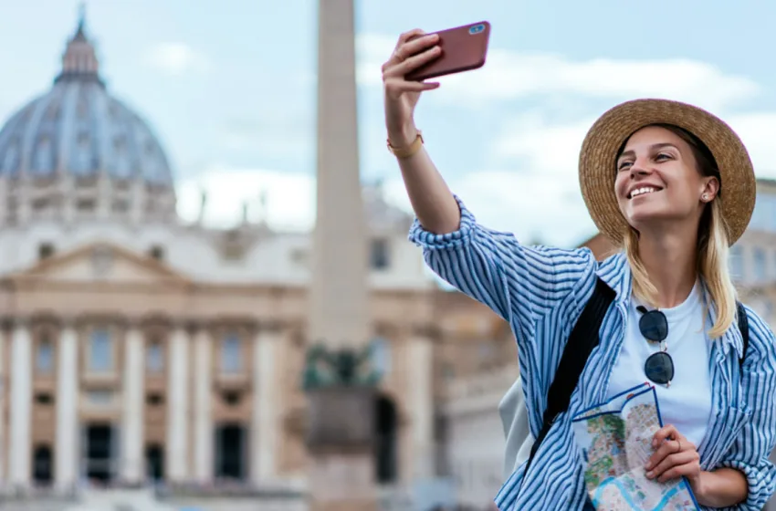 Guardian: Σημαντικές αλλαγές για ταξιδιώτες εκτός ΕΕ- Πώς θα γίνονται οι έλεγχοι