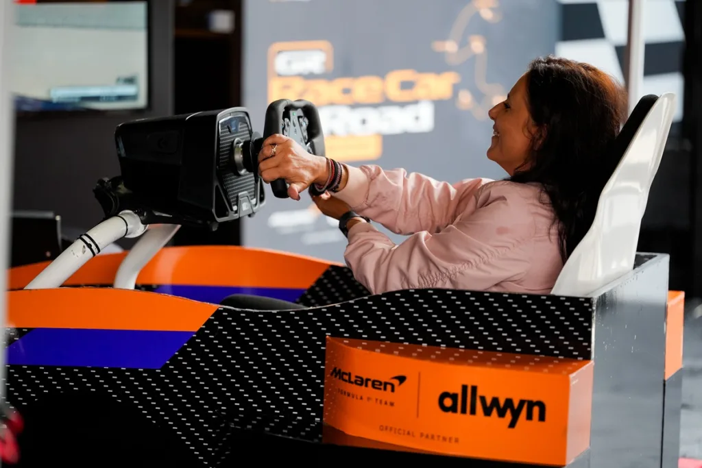 Το showcar της McLaren F1 Team στο Ζάππειο Μέγαρο – Ραντεβού το Σαββατοκύριακο 8 και 9 Νοεμβρίου για μια αυθεντική εμπειρία Formula 1 στο φινάλε ενός μοναδικού roadshow 24 9 1