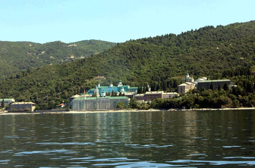  Έκθεση: “Το Άγιον Όρος σε σχέδια και φωτογραφίες” από τους Βούλγαρους Γιάνεφ- Ντάσεφ