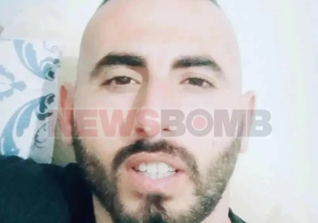 andras skourta dolofonia