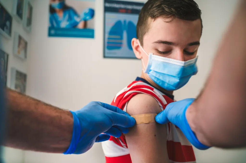 emvolio paidia koronaios covid