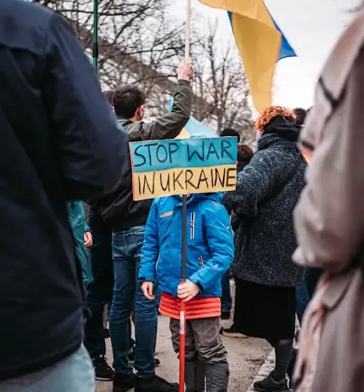  Κίεβο: Το σκάνδαλο διαφθοράς παρασύρει τον Ζελένσκι και επηρεάζει το μέλλον της Ουκρανίας