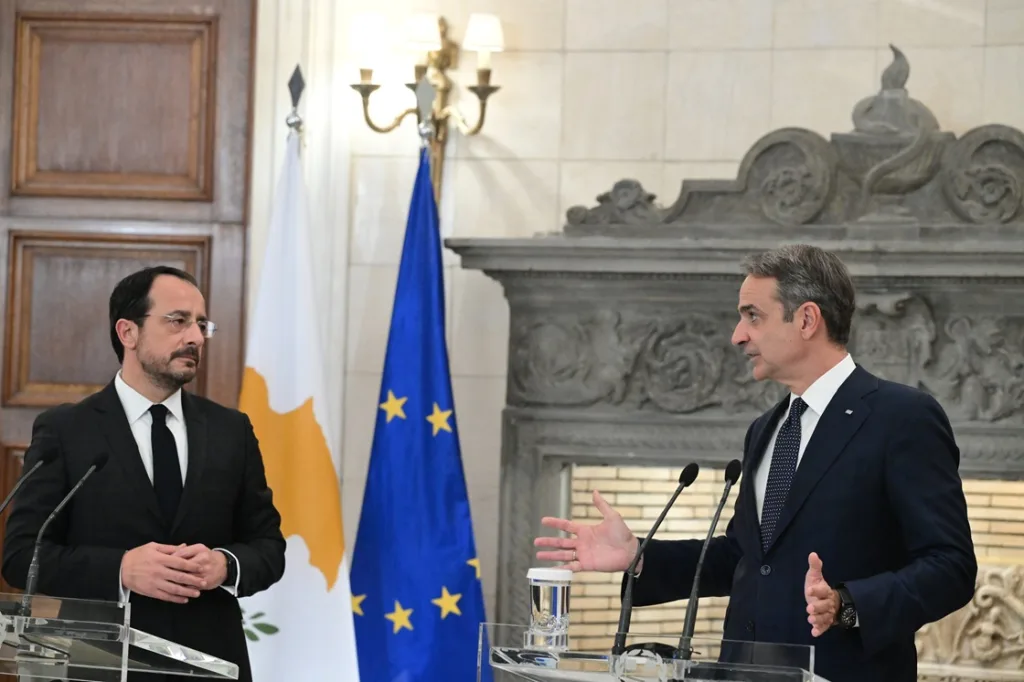 hristodoulidis mitsotakis