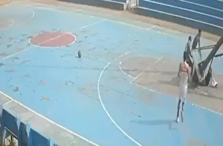 india nekros 14xronos