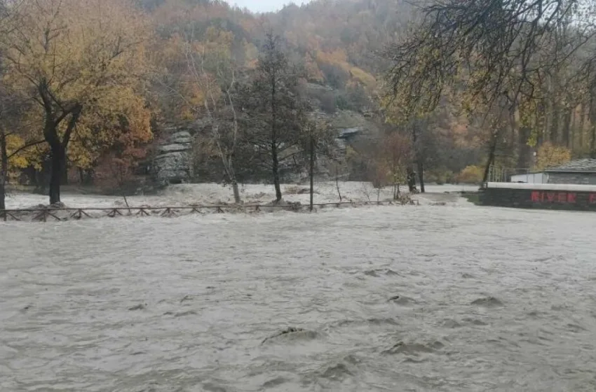 kakokairia plhmmyres