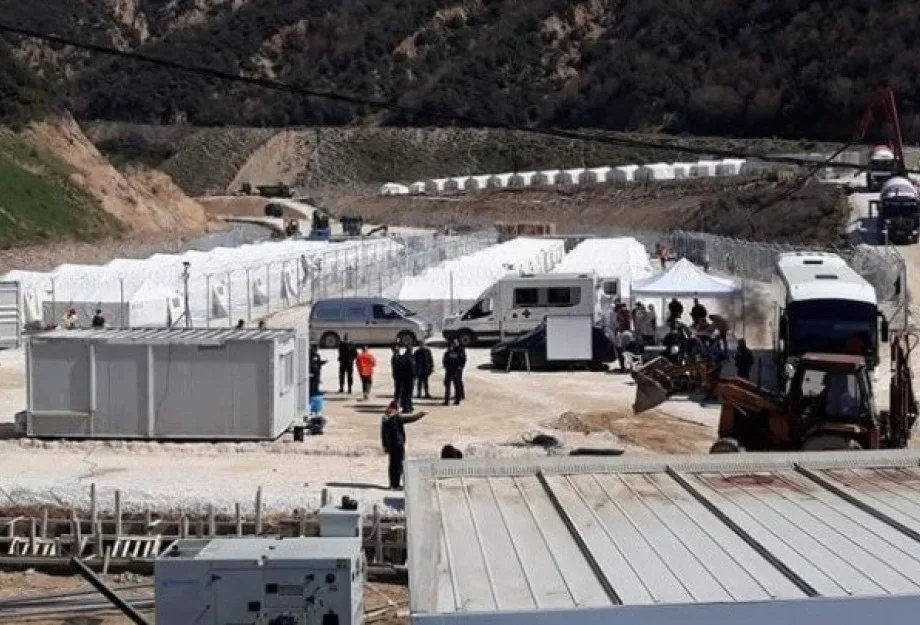 kleidi sintikis 150 neoi metanastes