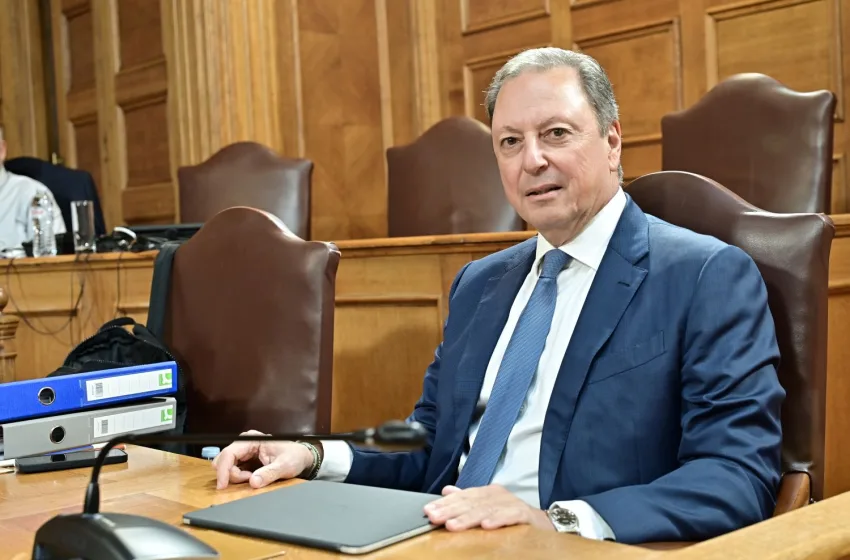  Πηγές ΠΑΣΟΚ: “Πόλεμο” σε όσους ήθελαν την εξυγίανση του ΟΠΕΚΕΠΕ, κατήγγειλε ο Λιβανός