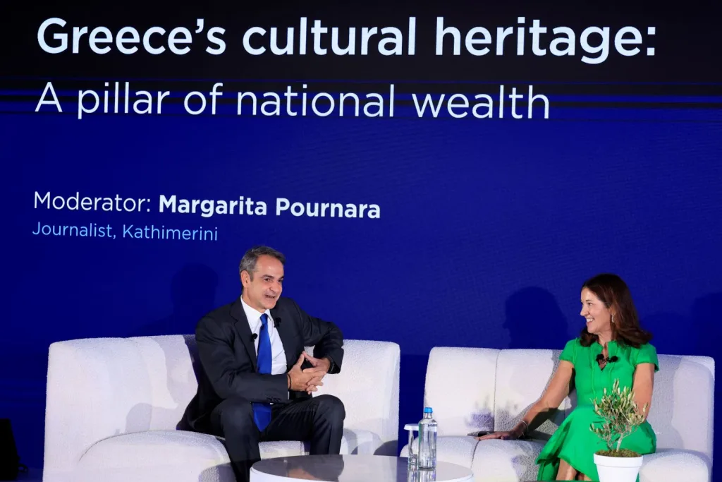 mitsotakis hislop.jpg2